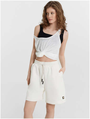 Шорты женские молочные Mark Formelle 103231458