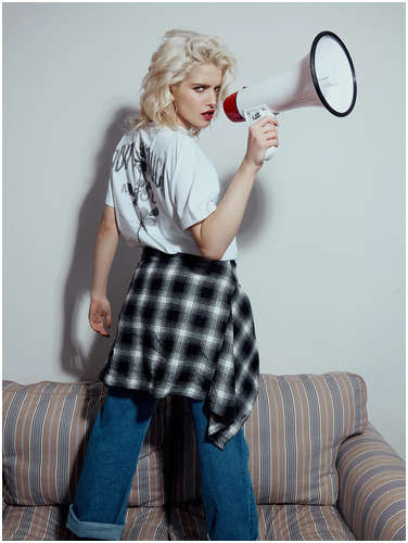 Футболка женская белая Mark Formelle / 103225949 - вид 2