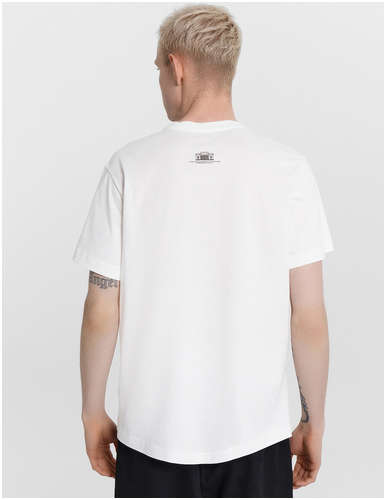 Футболка мужская белая с принтом в виде картины Mark Formelle / 103236672 - вид 2