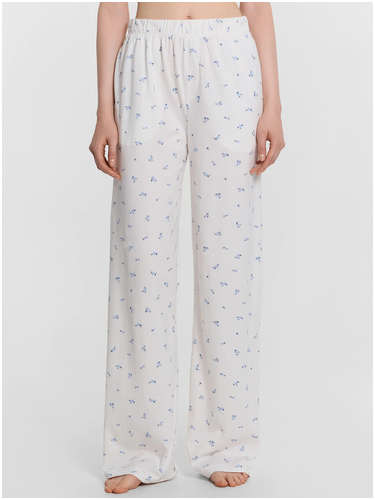 Брюки женские белые с цветочным принтом Mark Formelle / 103240839 - вид 2