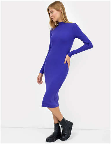 Прилегающее платье в рубчик с длинными рукавами в фиолетовом цвете Mark Formelle / 103167089