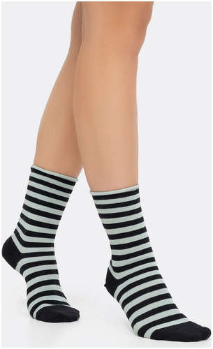 Высокие женские носки без резинки в черно-белую полоску Mark Formelle / 103167154