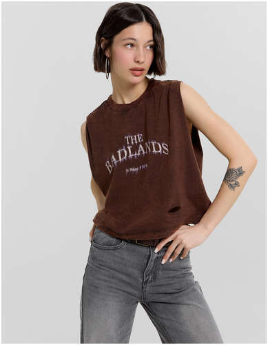 Топ женский коричневый с обработкой эйсид и надписью Mark Formelle 103234685